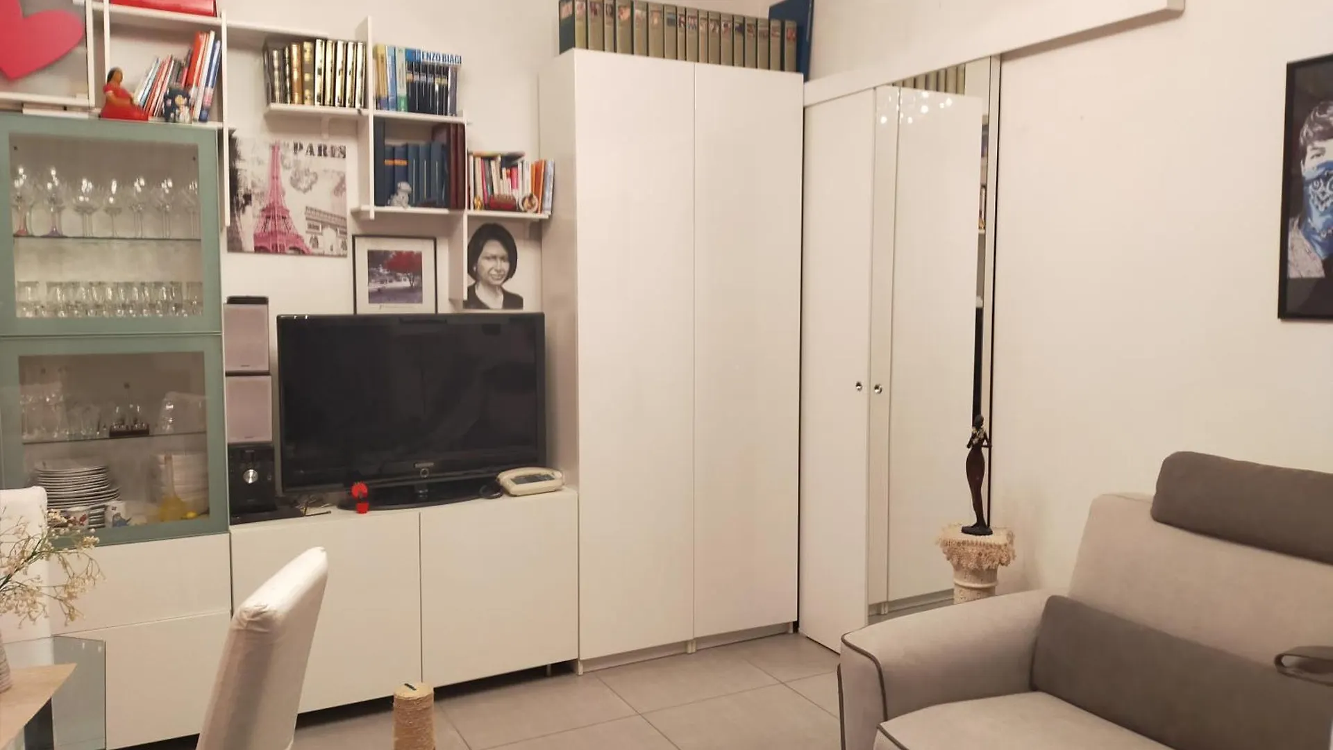 Focolare Domestico Milan 0*,  Italy